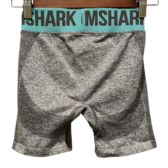 Gymshark Women’s Heather Gray Seamless Compression Flex Shorts Size XS Gym - Picture 3 of 4